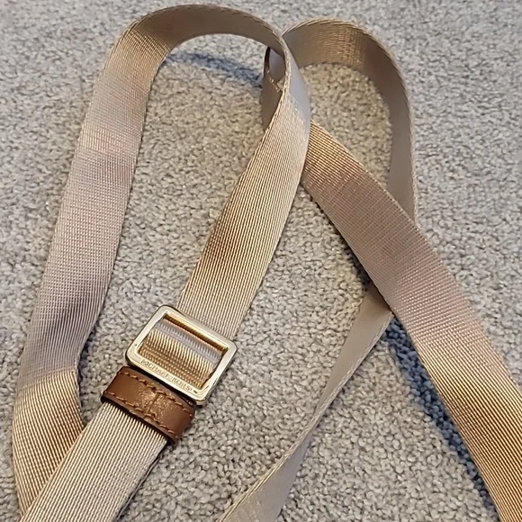 Michael Kors authentic crossbody - Picture 4 of 4